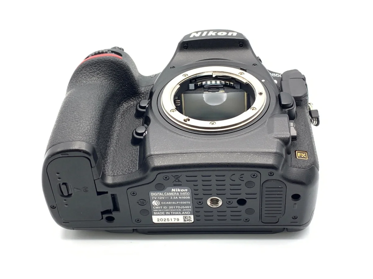 Nikon D850