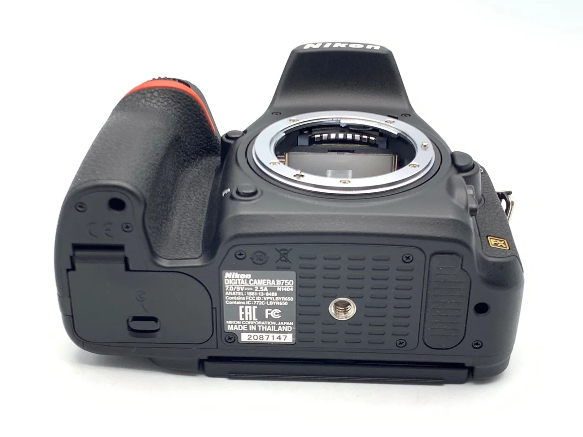 Nikon D750
