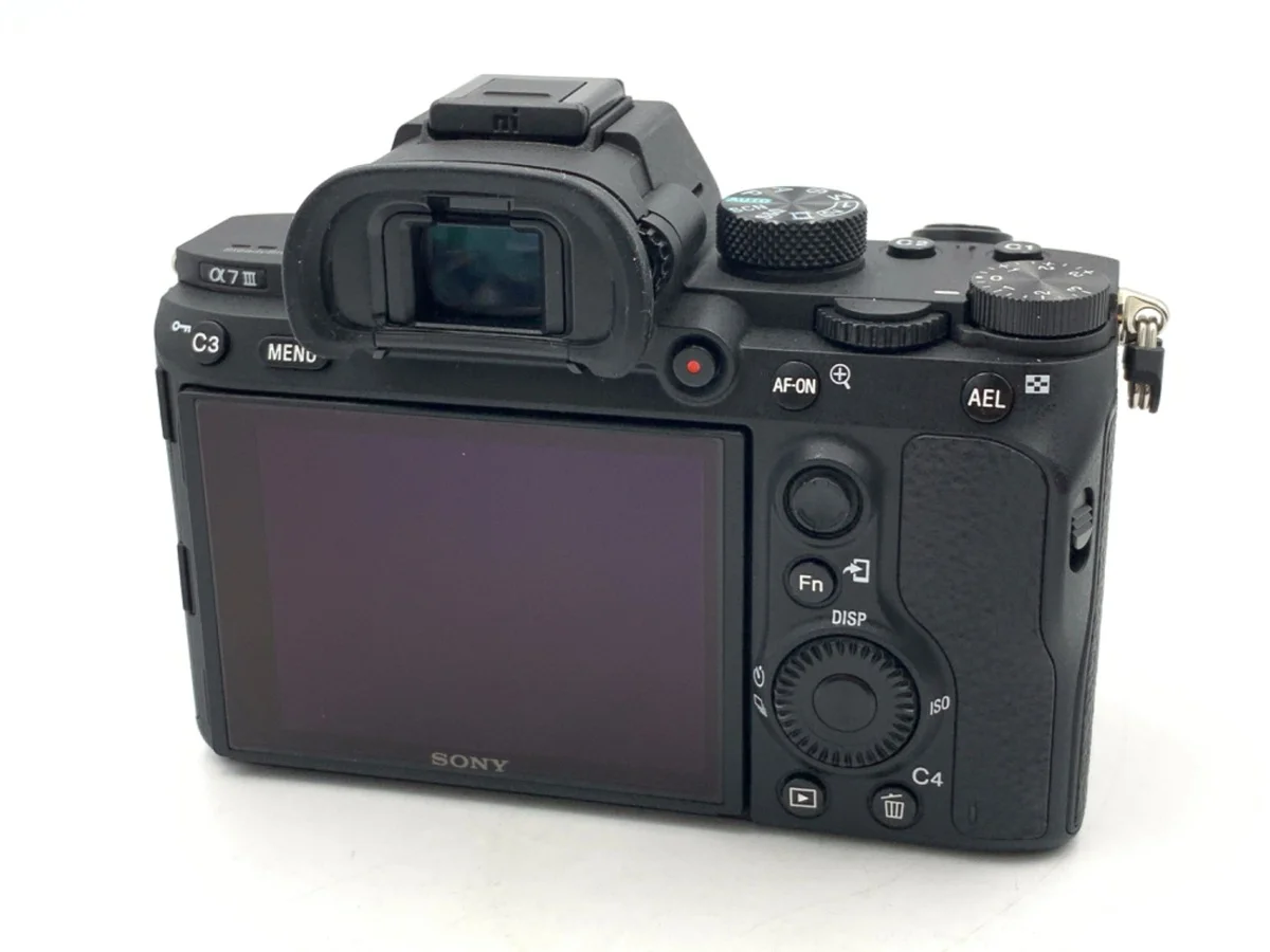 Sony α7III [ILCE-7M3