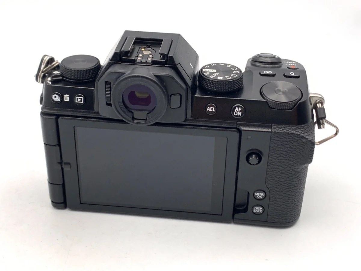 Fujifilm X-S10