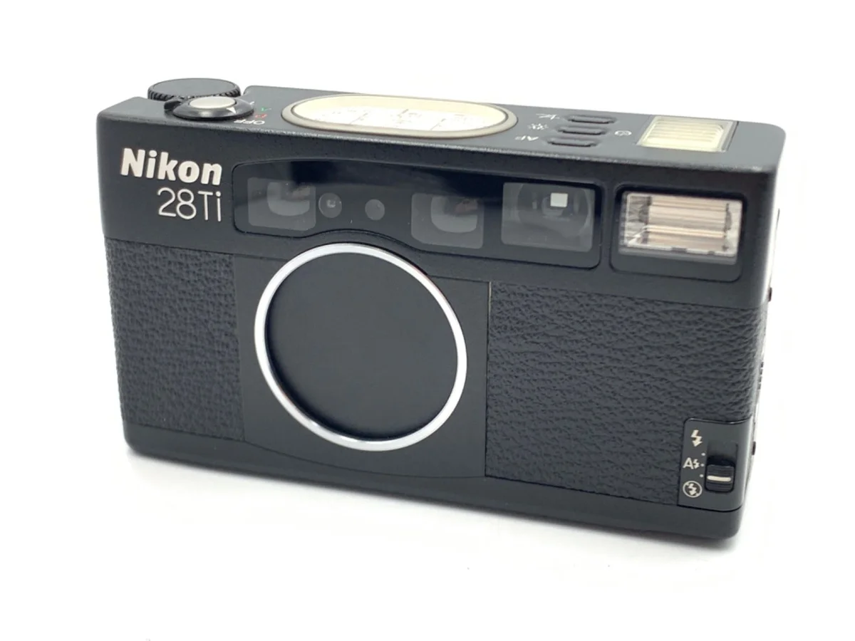 Nikon 28Ti (28/2.8)