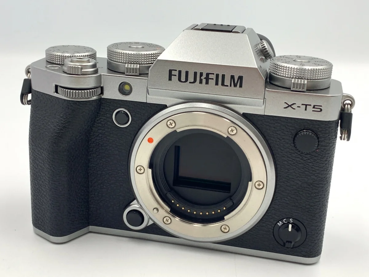 Fujifilm X-T5