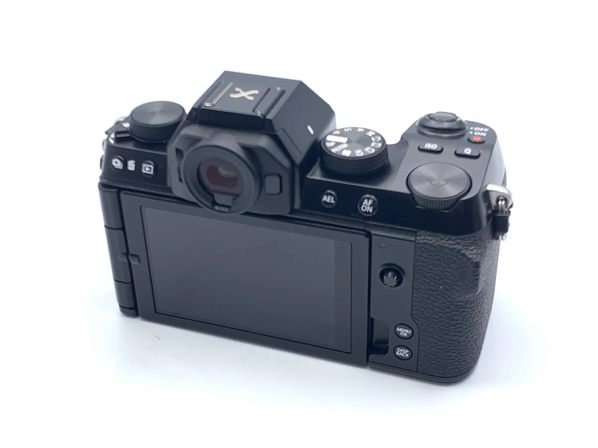 Fujifilm X-S10