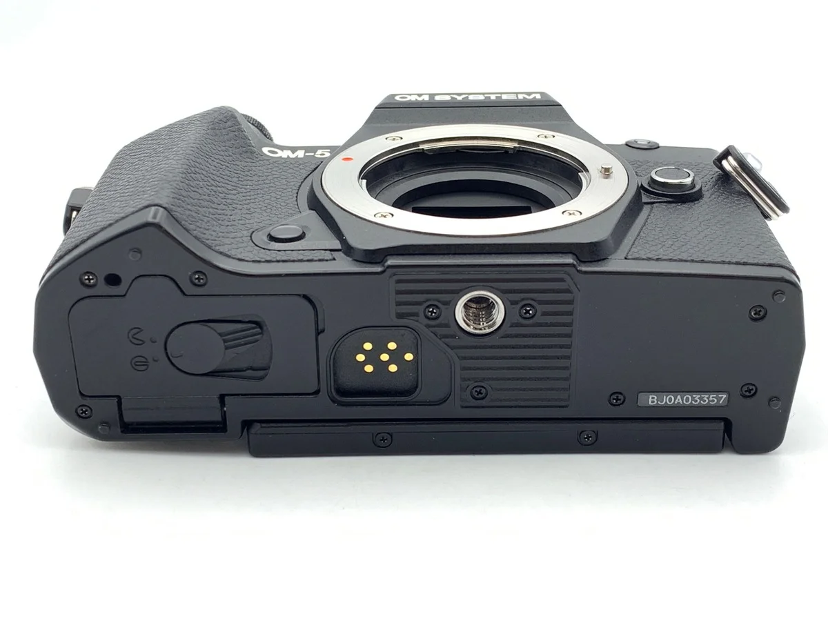 Olympus OM SYSTEM OM-5