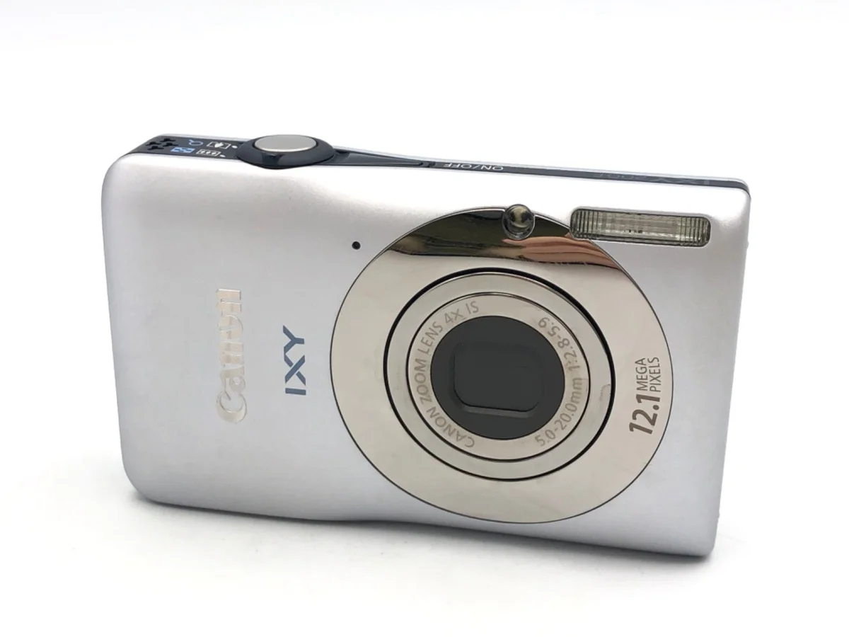 Canon IXY 200F