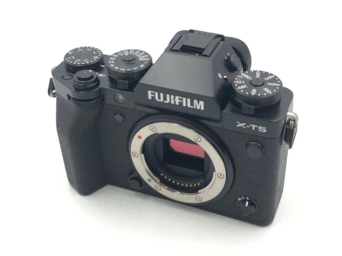 Fujifilm X-T5