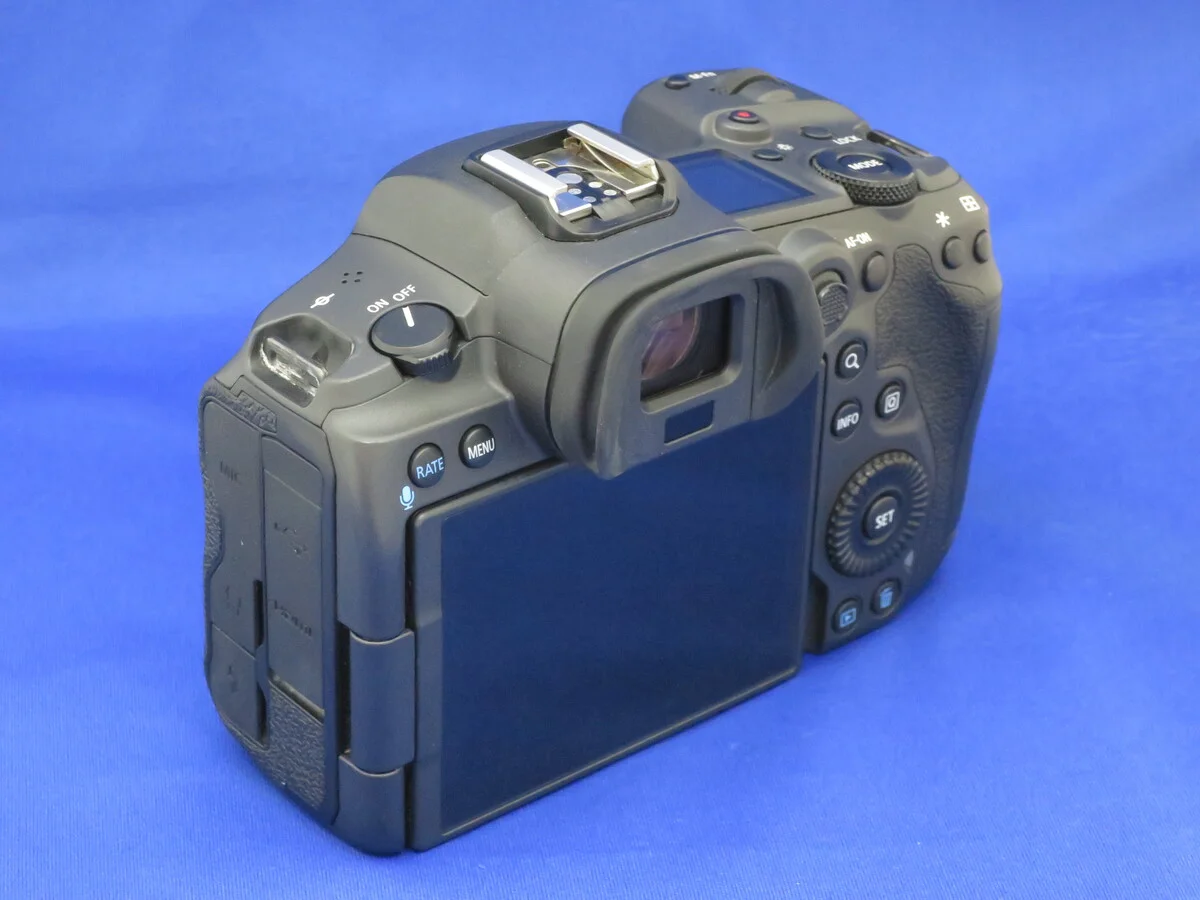 Canon EOS R5