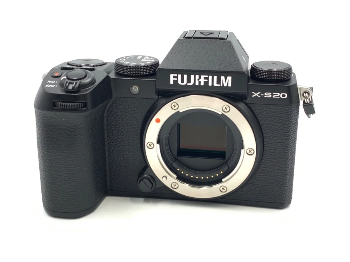 Fujifilm X-S20