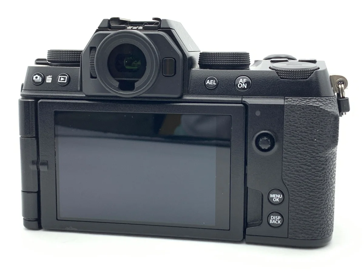 Fujifilm X-S10