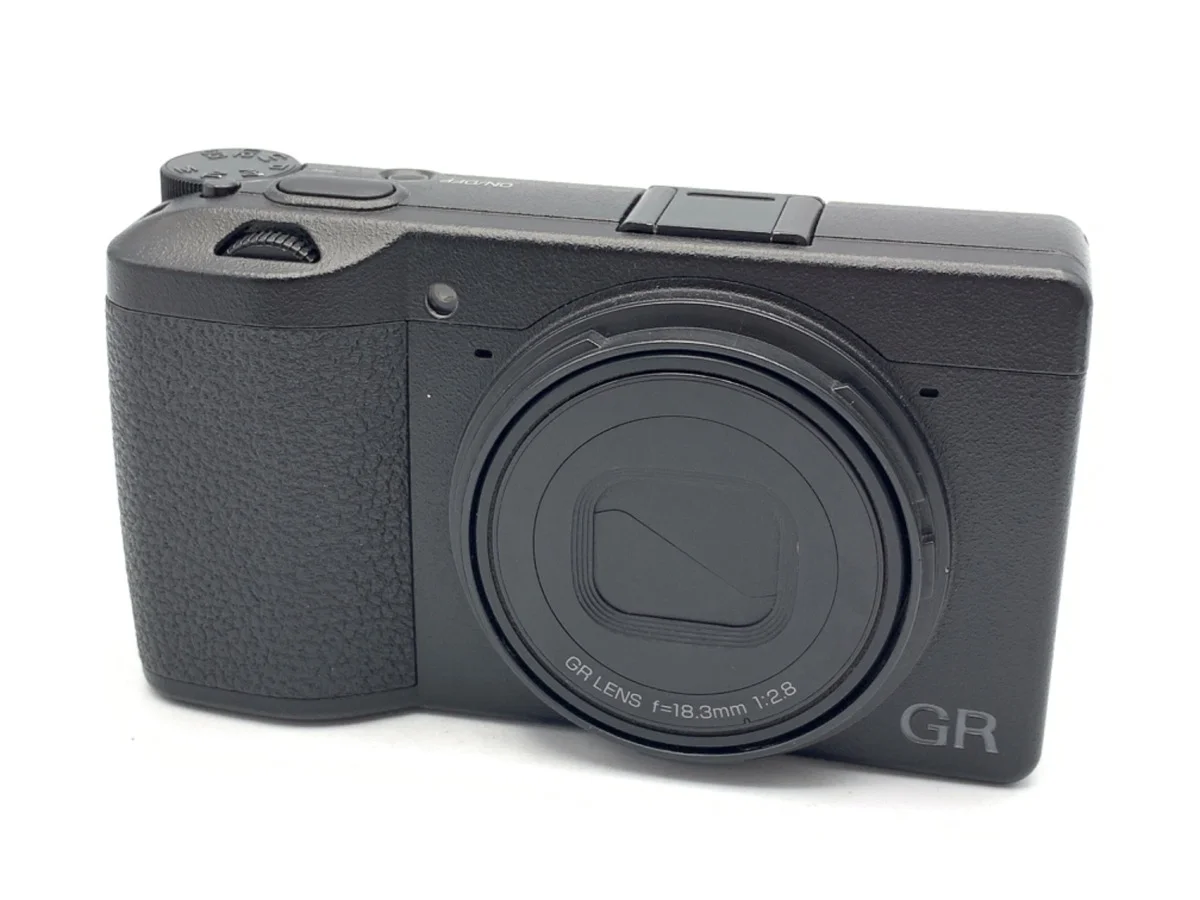 Ricoh GR III