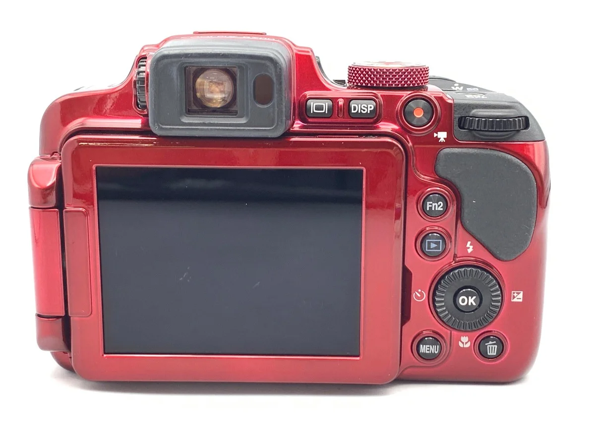 Nikon COOLPIX B700