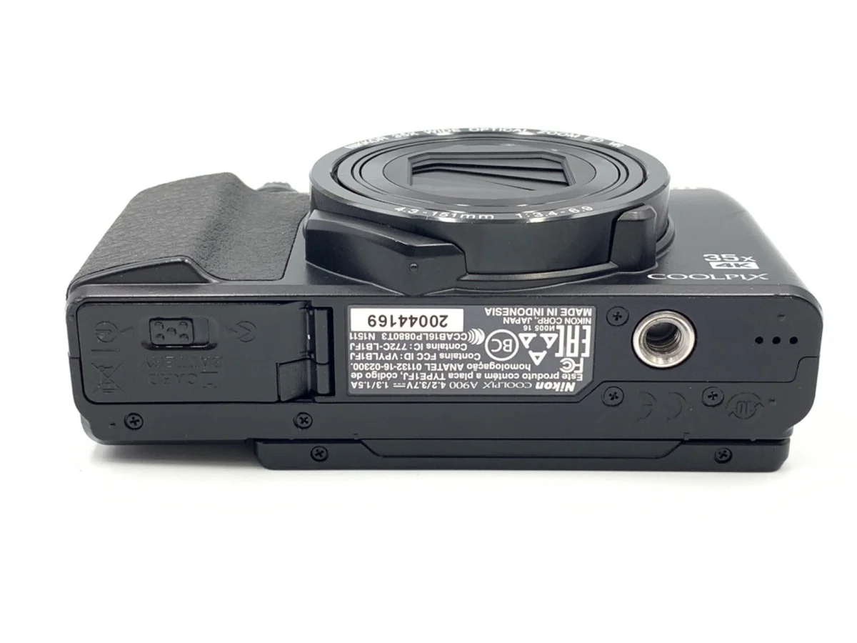 Nikon COOLPIX A900