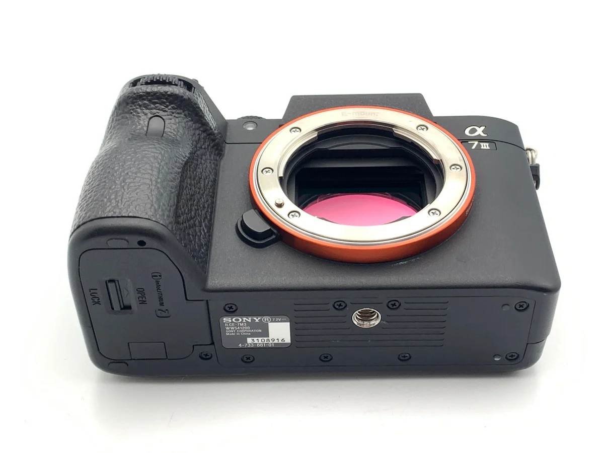 Sony α7III [ILCE-7M3