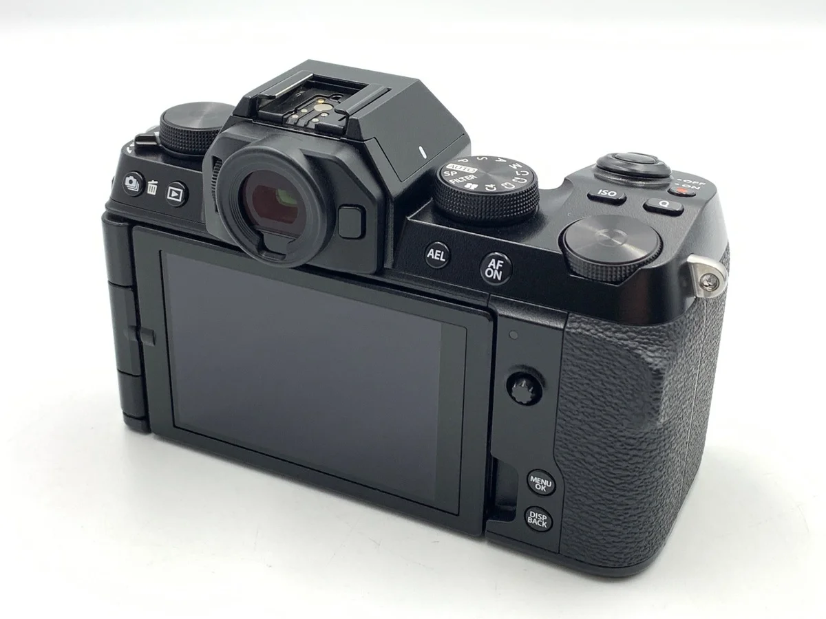 Fujifilm X-S10