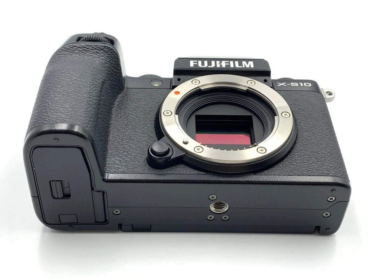 Fujifilm X-S10