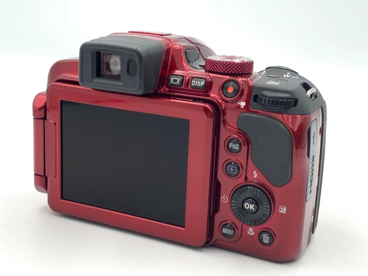 Nikon COOLPIX B700