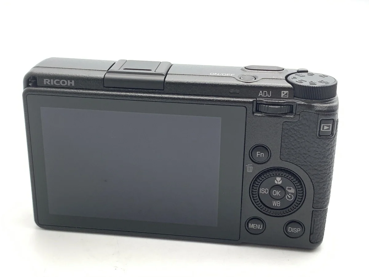 Ricoh GR III