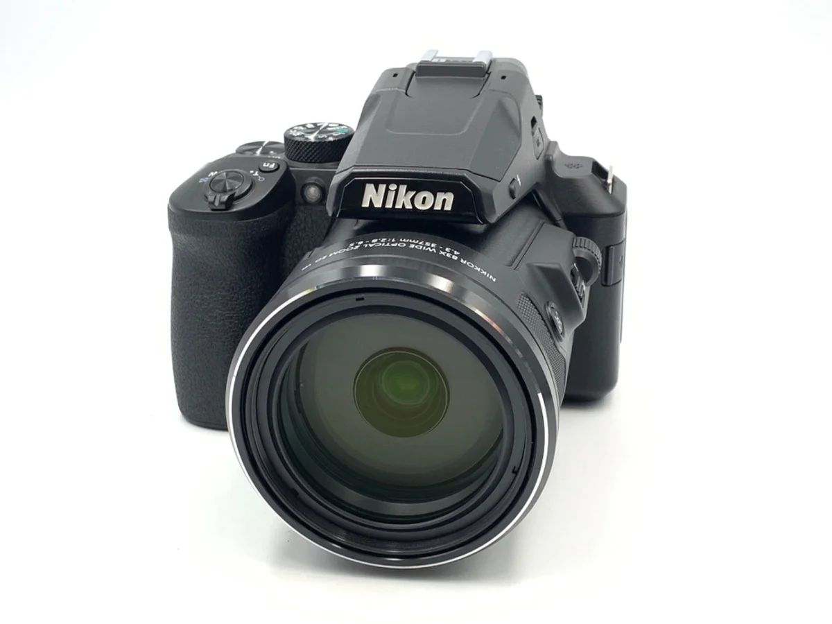 Nikon COOLPIX P950