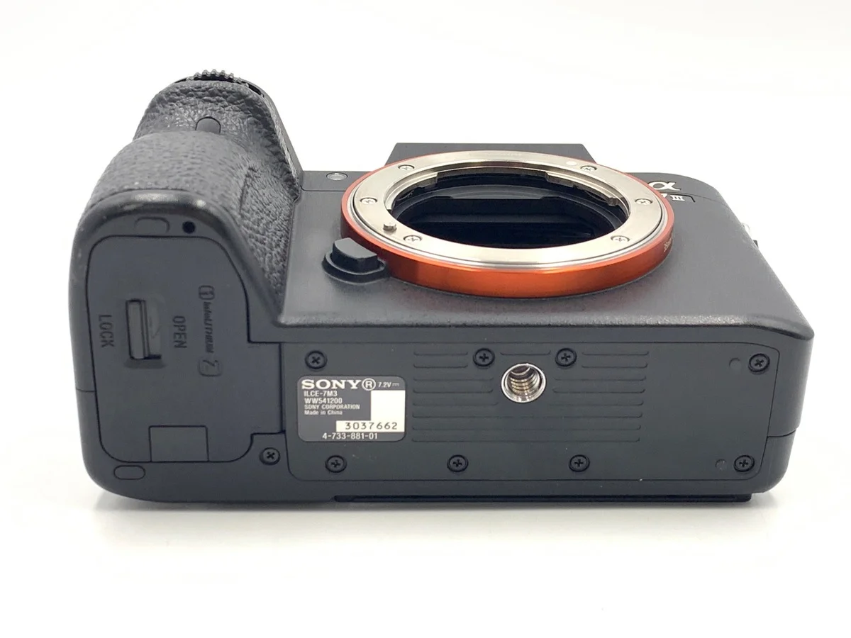 Sony α7III [ILCE-7M3