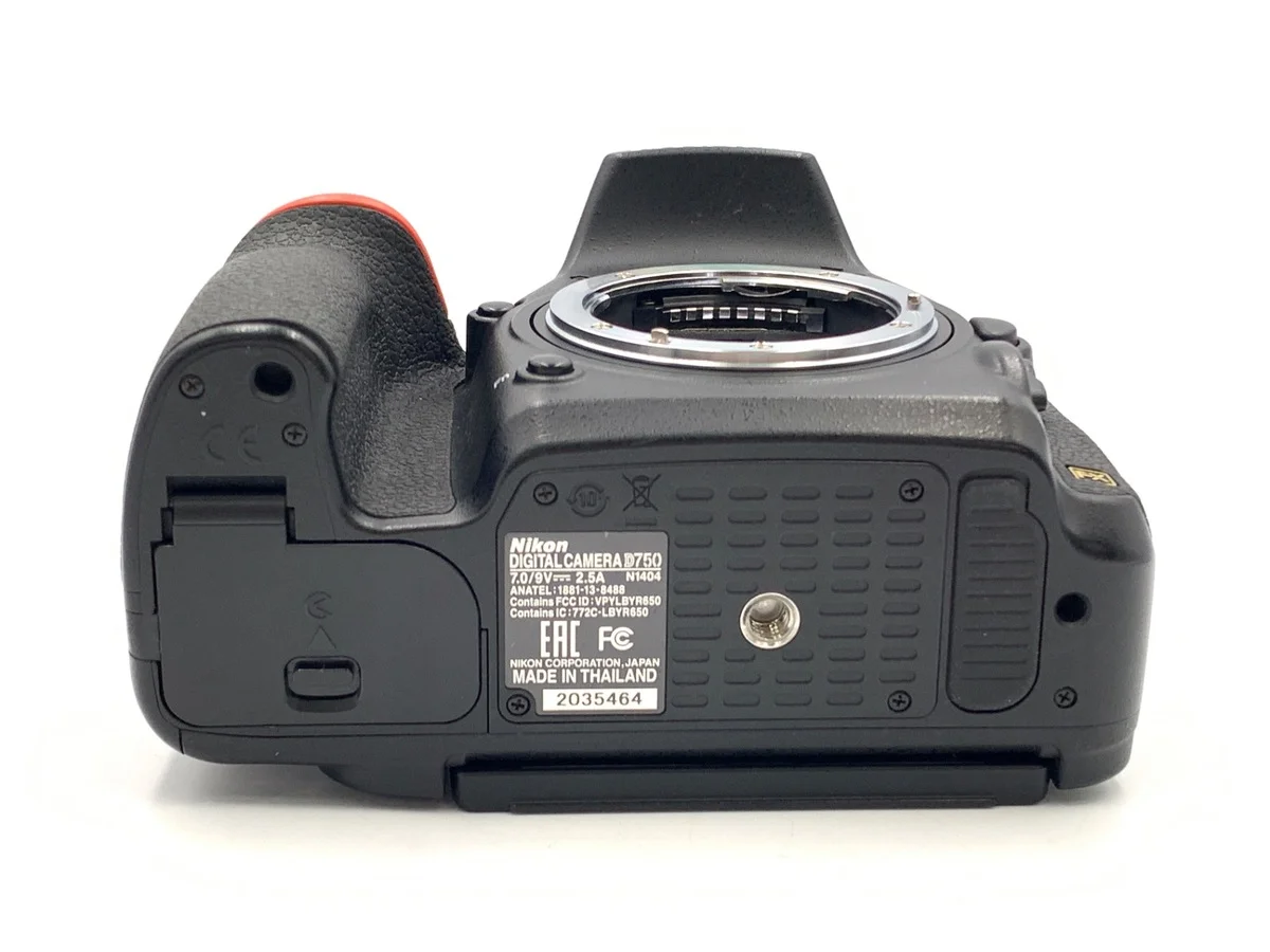 Nikon D750