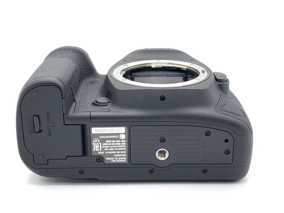 Canon EOS 5D Mark IV