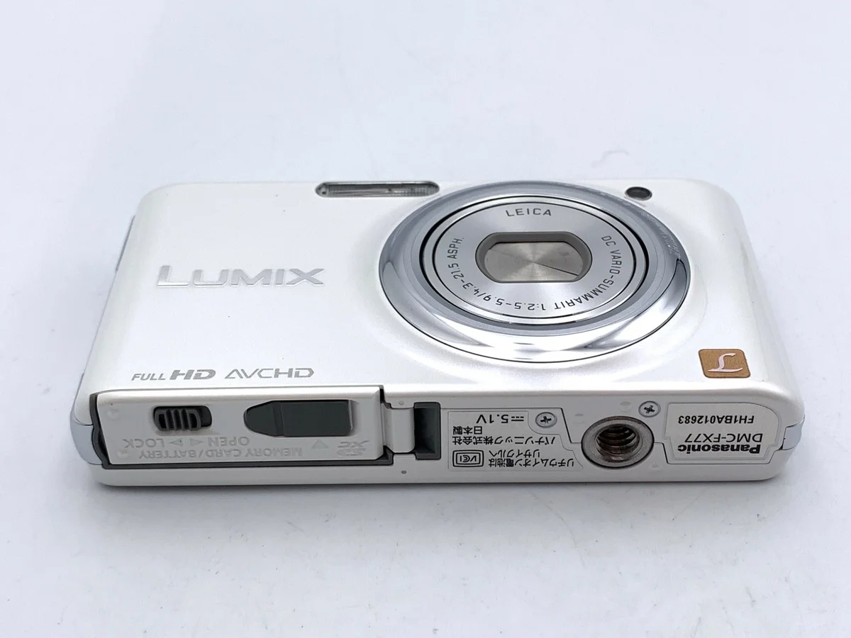 Panasonic LUMIX DMC-FX77