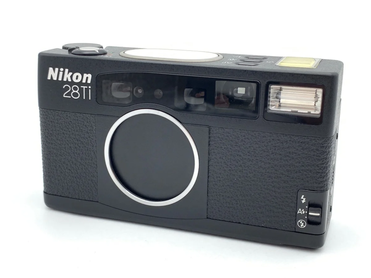 Nikon 28Ti (28/2.8)