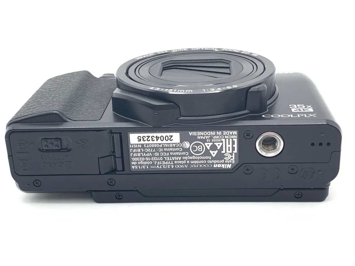 Nikon COOLPIX A900