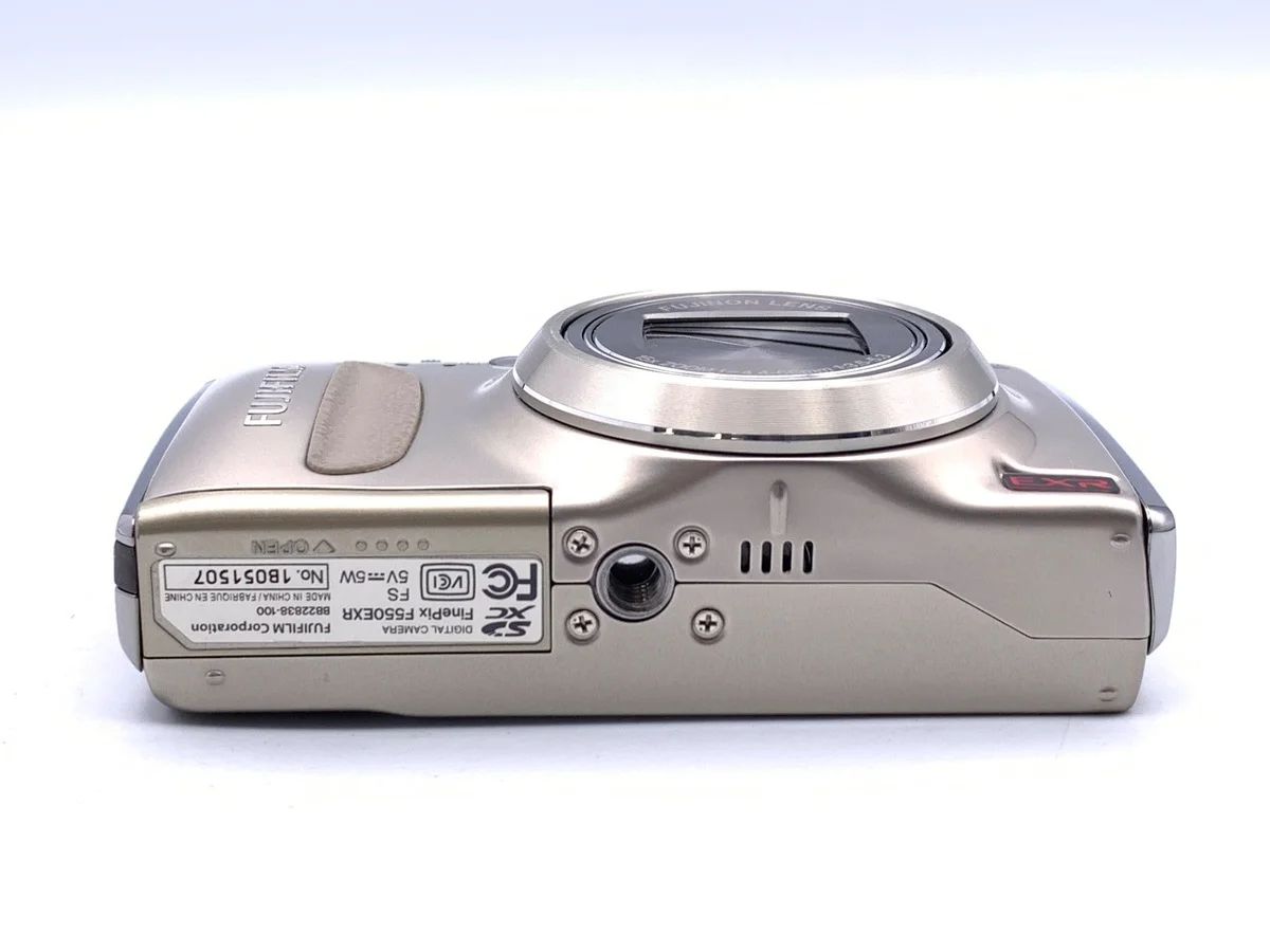 Fujifilm FinePix F550EXR